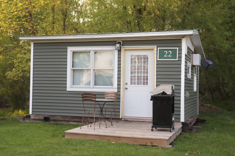 Cabin 22 – $749/wk (Summer)