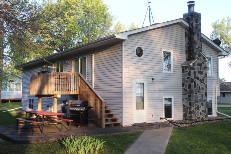 Cabin 21 – $1284/wk (Summer)